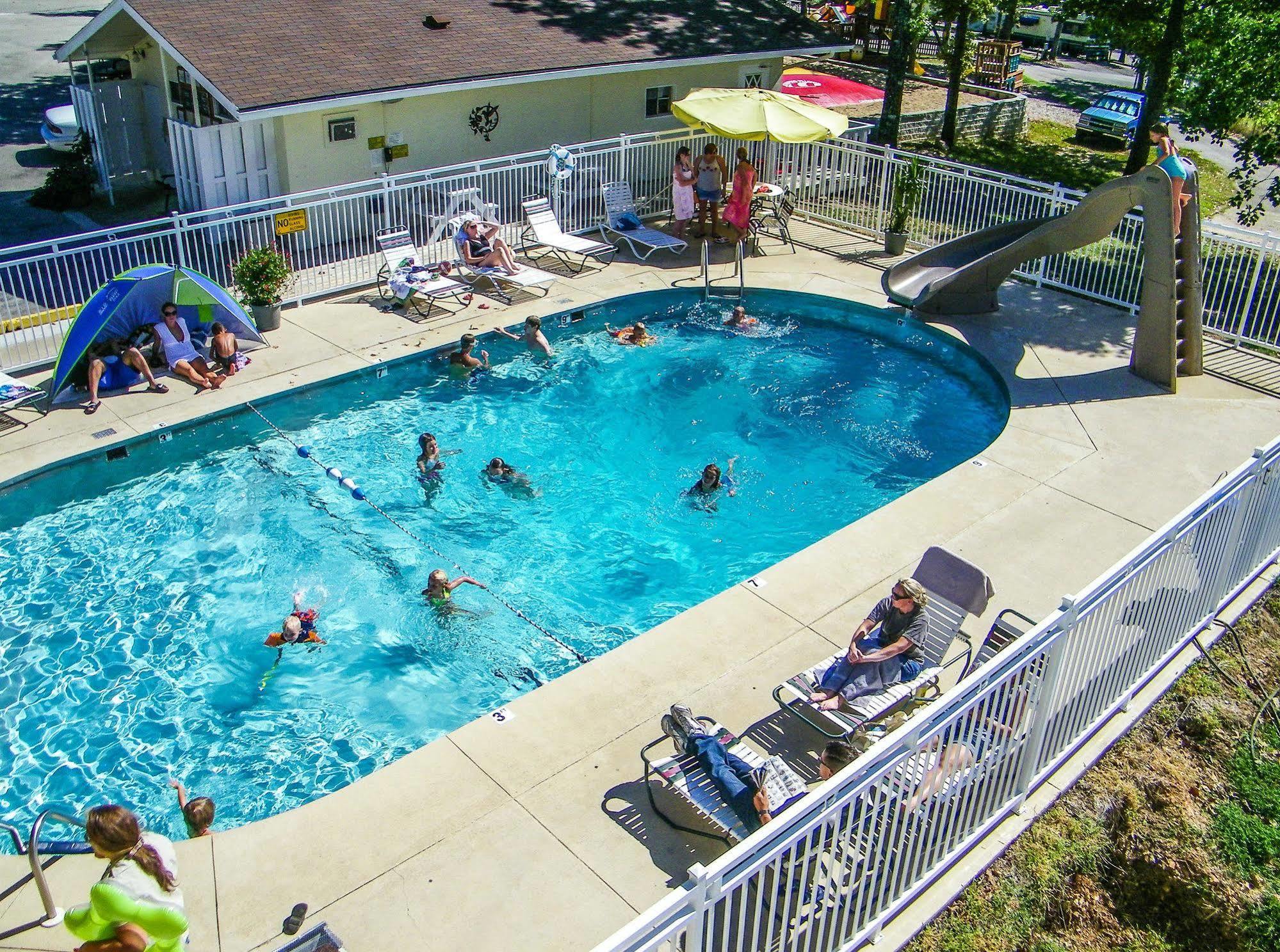 Branson Koa Campground Hotel Bagian luar foto
